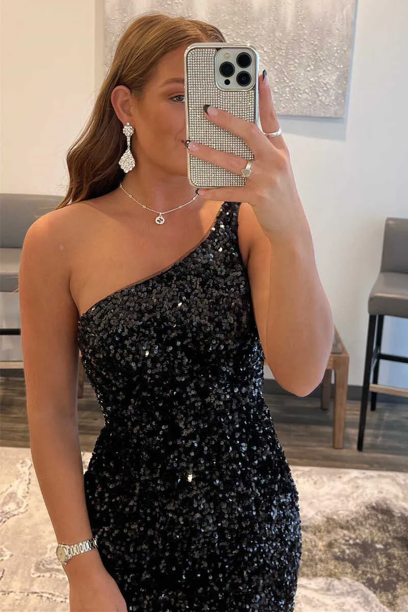 Black Sequins One-Shoulder Short Fitted Homecoming Dress