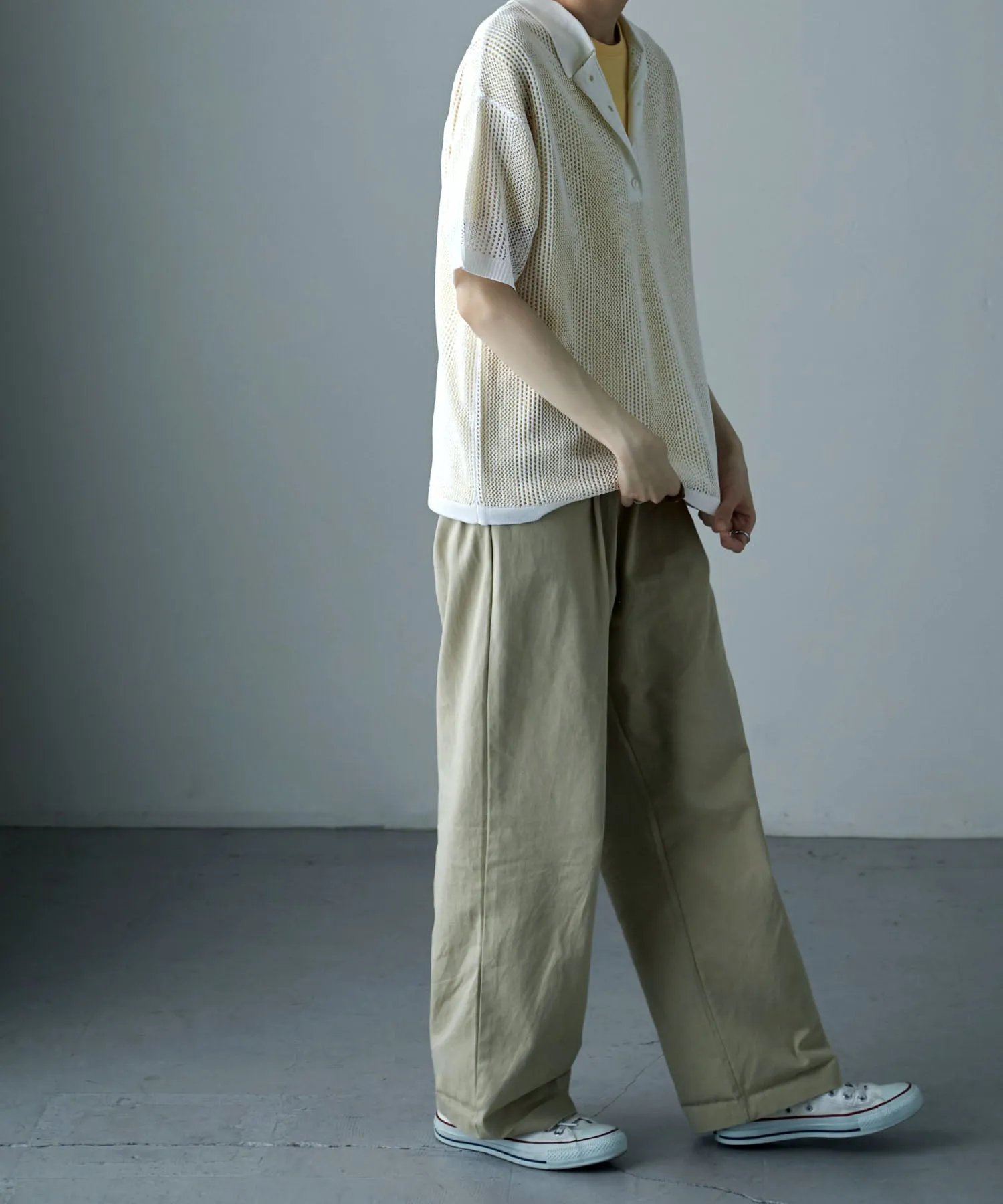 Mesh knit polo pullover