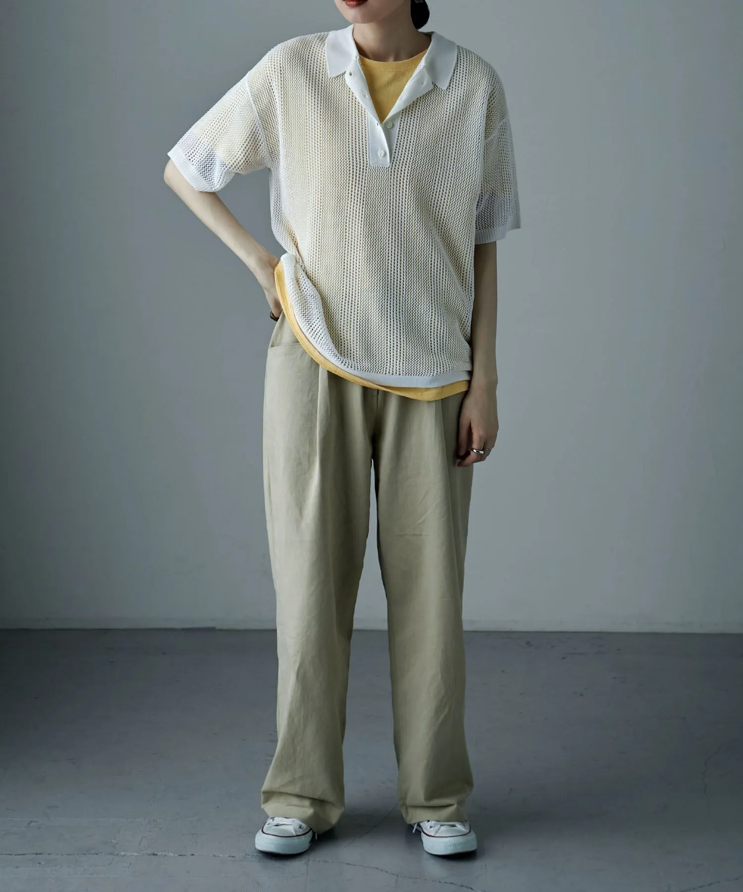 Mesh knit polo pullover