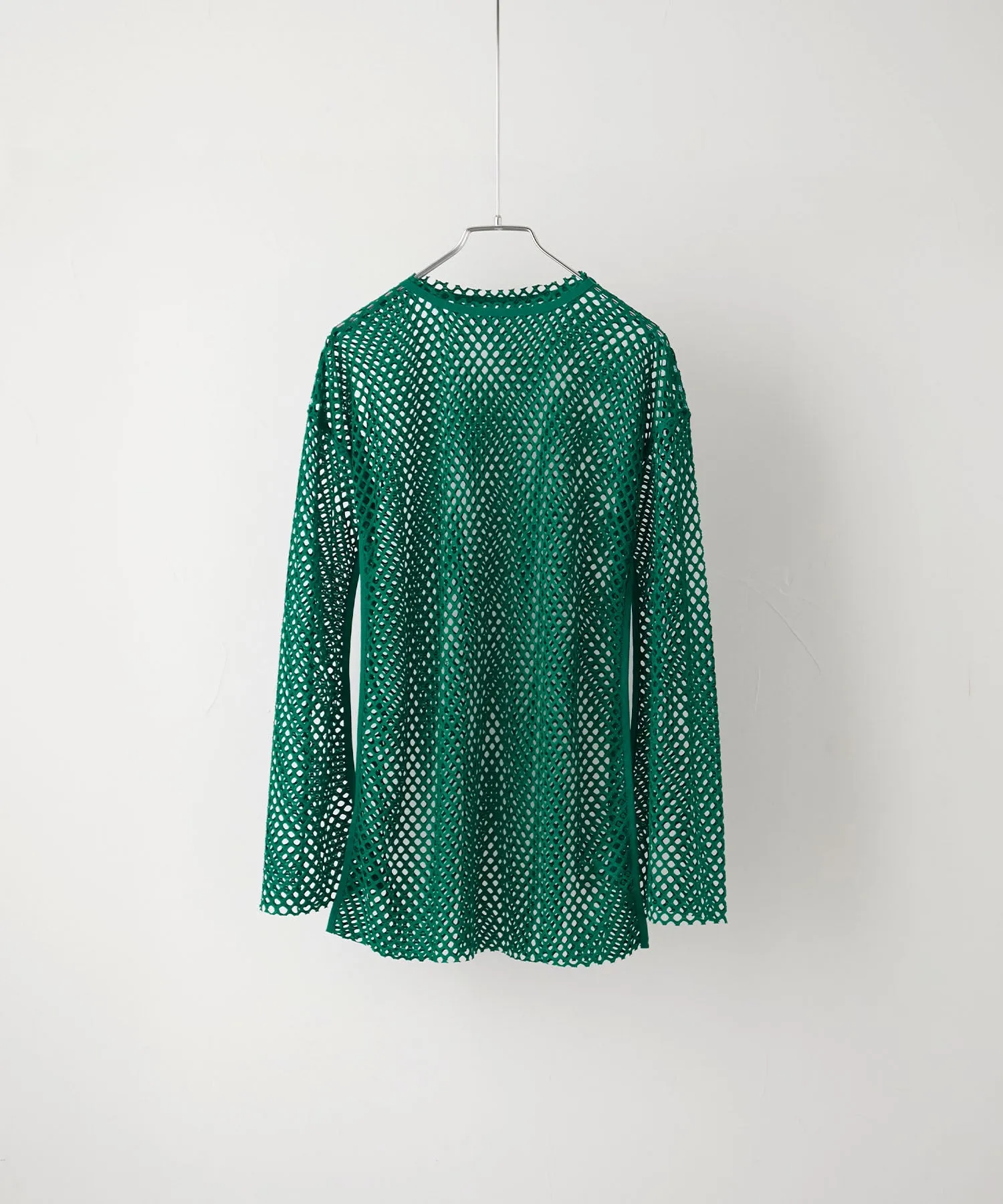 Mesh knit pull over