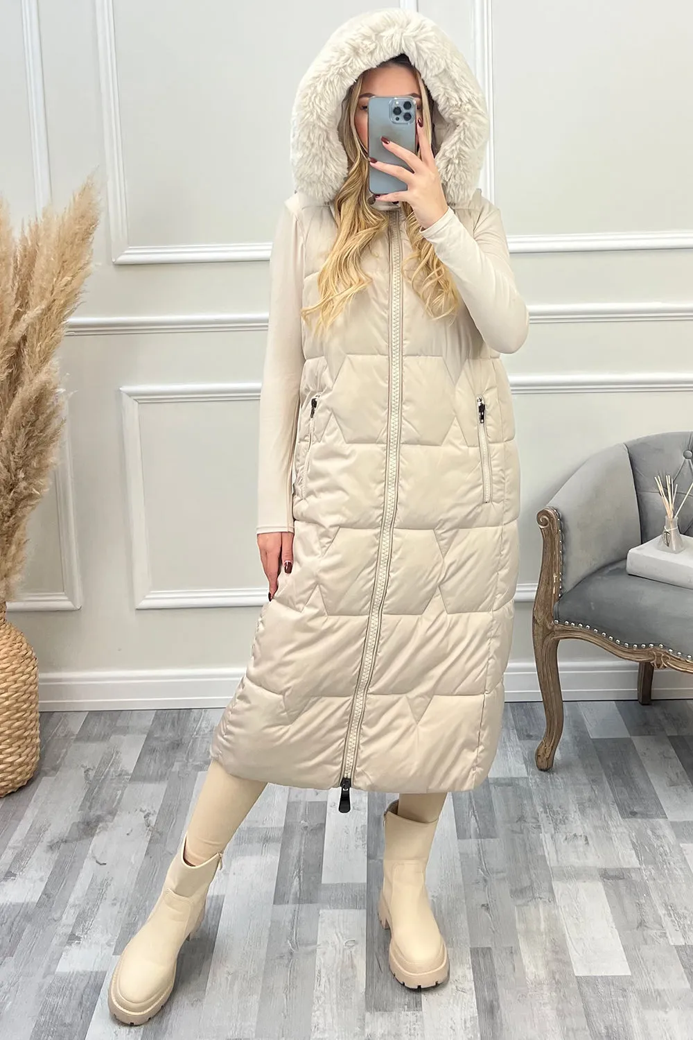 Scarlett Beige Faux Fur Trim Hooded Padded Longline Gilet